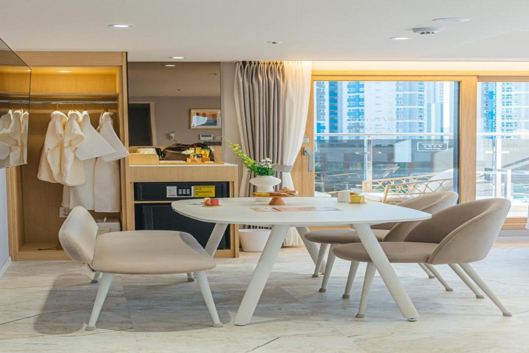 Asherah Villa D' Aqua Hotel Gimhae Экстерьер фото