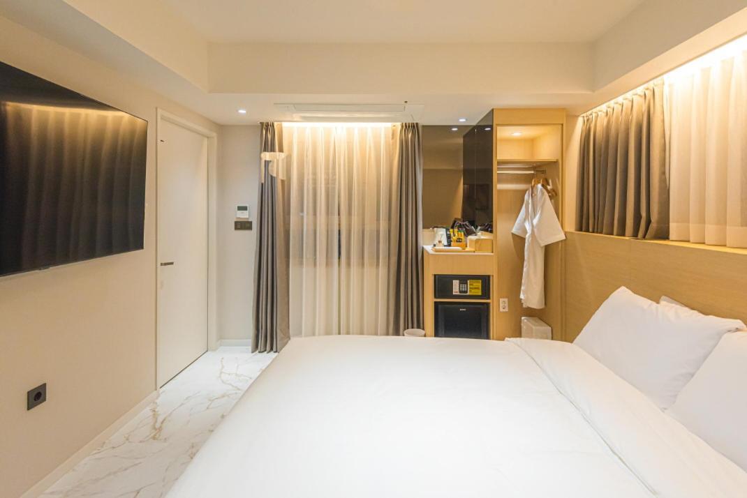 Asherah Villa D' Aqua Hotel Gimhae Экстерьер фото