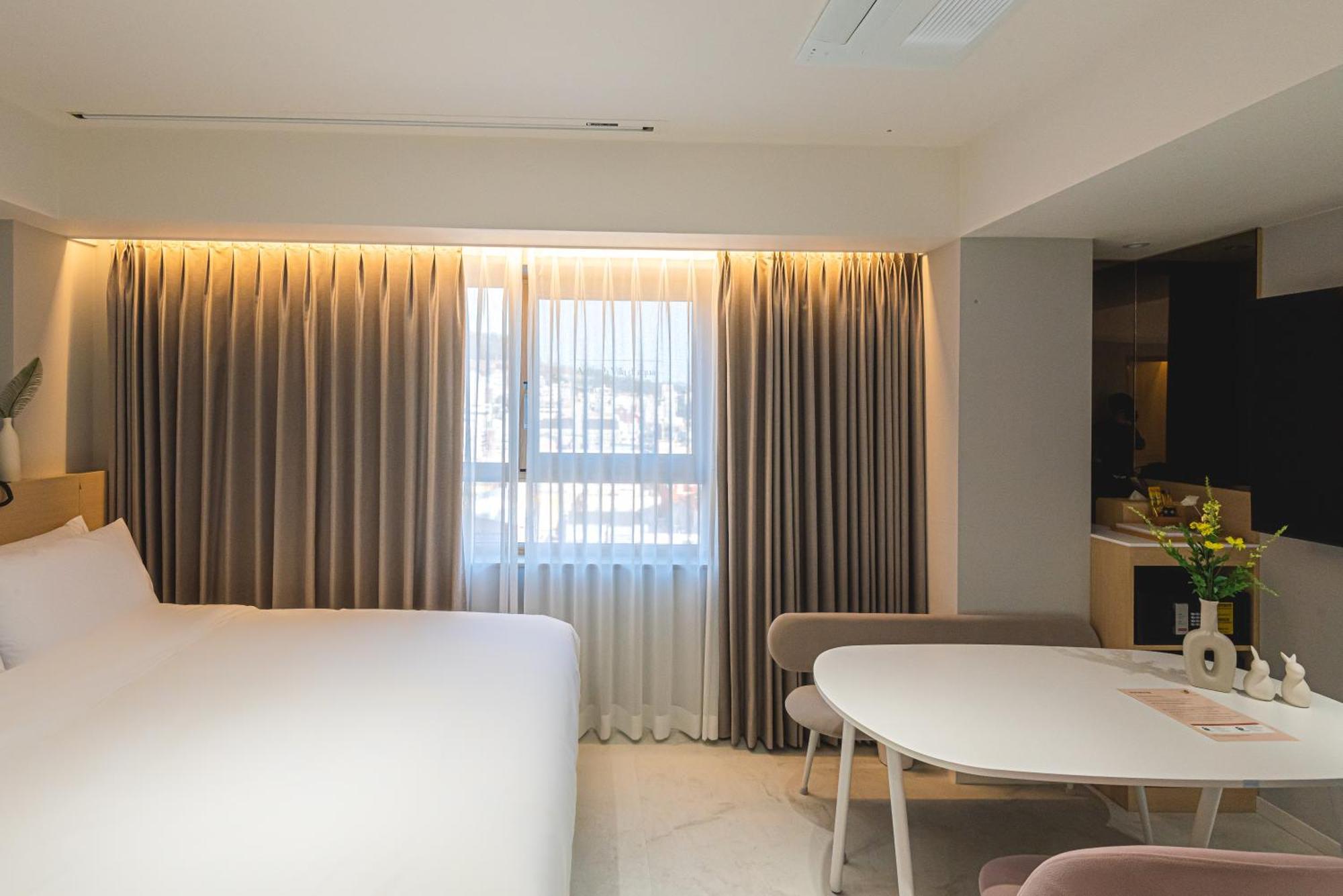 Asherah Villa D' Aqua Hotel Gimhae Экстерьер фото